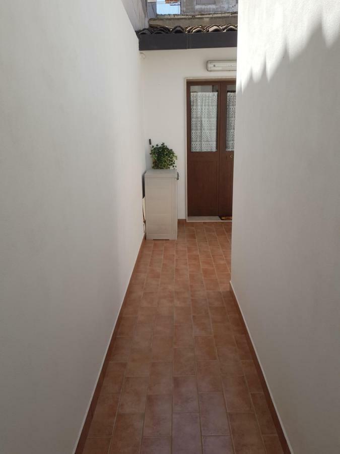 Half House Floridia Villa Buitenkant foto